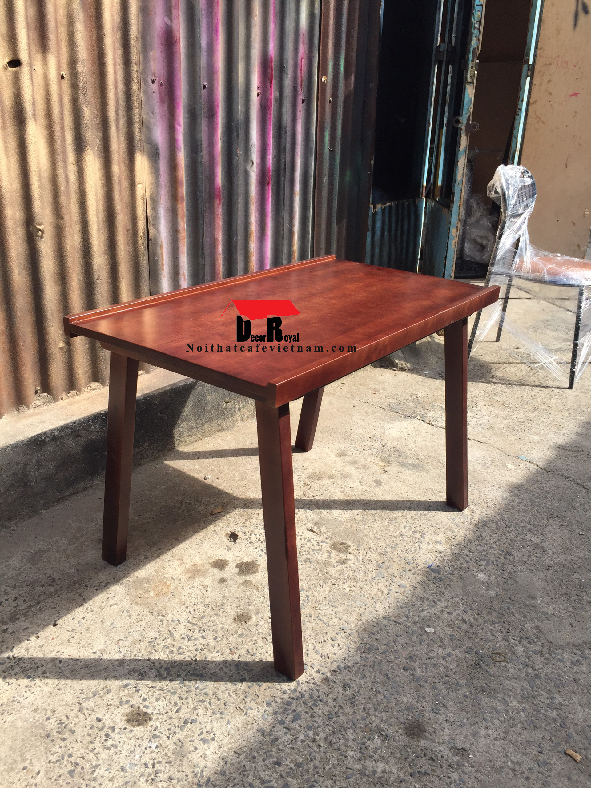 Bàn sofa chân vuông Bàn sofa chân vuông
