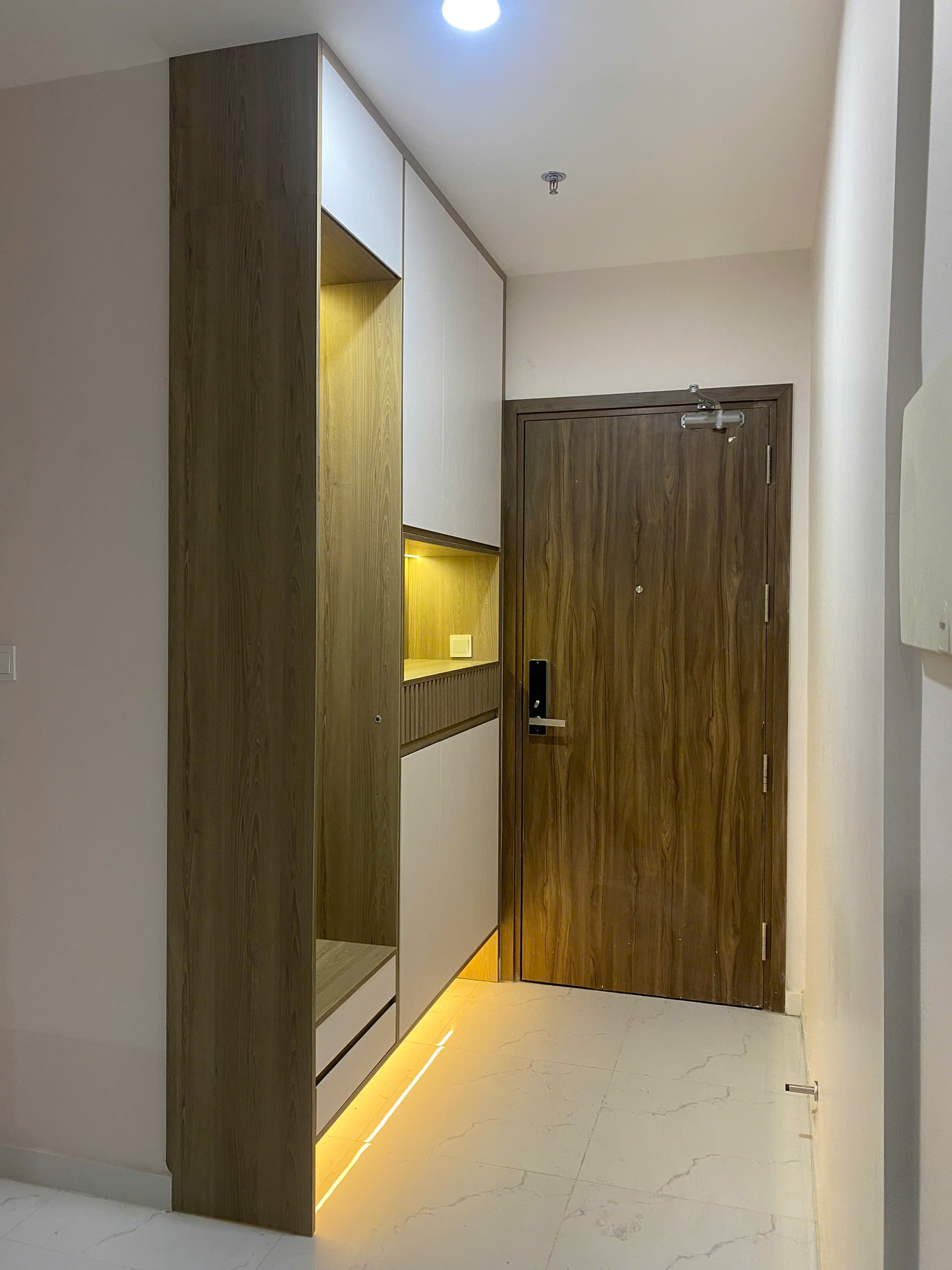 Tủ giày M4 Tủ giày M4